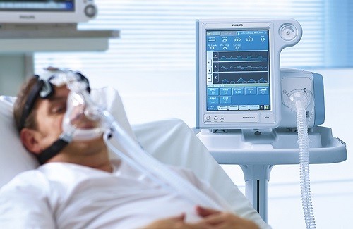 دستگاه کمک تنفسی ونتیلاتور بیمار